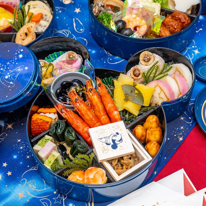 ベルメゾン ディズニー 2026年「おせち・三段重『ファンタジア』」2