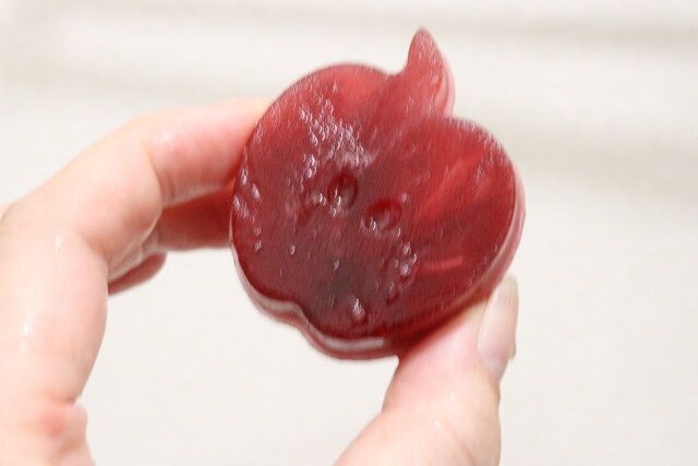 アイストレー（4個取、リンゴ） 完成