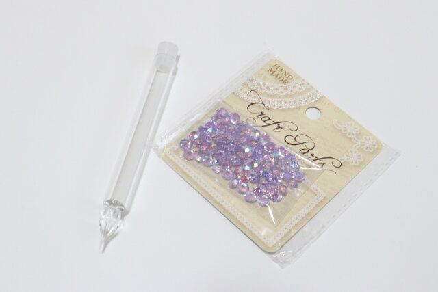 セリアのクラフト用ガラスペンとクラフトパーツ