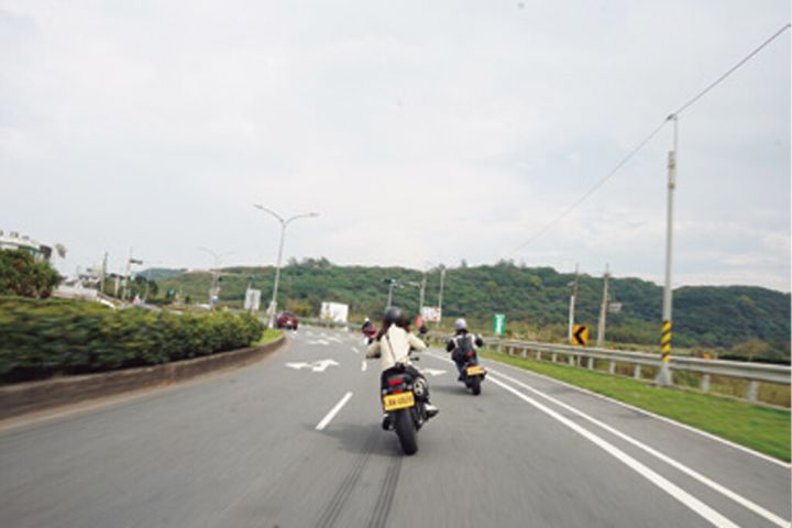 台湾ツーリング完全ガイド｜必要書類・交通ルールから現地レポートまで
