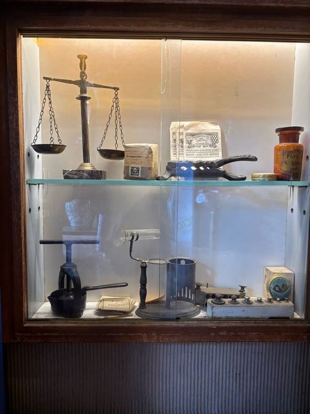 薬局で使われていた道具