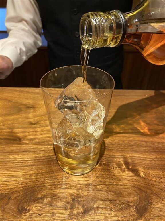 キャンプギアの収納を楽にする神アイテムと秀逸すぎるテクニックを紹介！