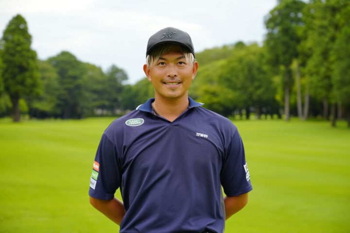 振り幅だけだと危険！アプローチの打ち分けはフットワークがカギ