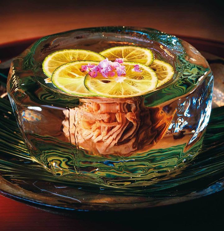 銀座『肉屋田中 銀座』の「氷器 酢橘冷麺」