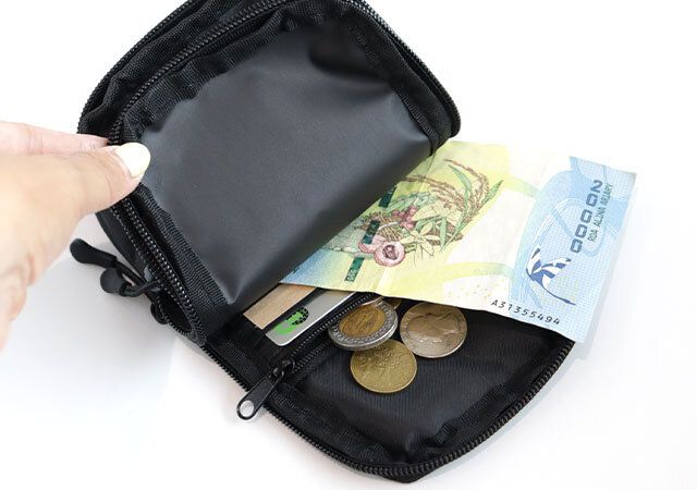 宝島社モンベル50周年ショルダーバッグお財布機能