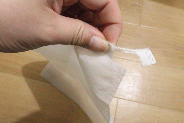 ダイソーの紐がついた靴収納袋（37cm×30cm、5枚）