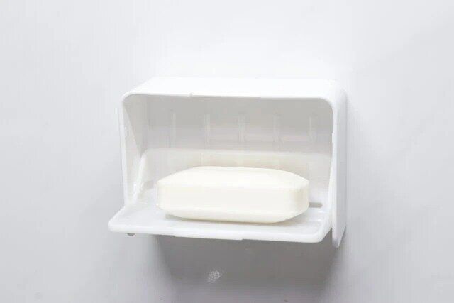 ダイソーのカバー付きソープホルダー バス用マグネット