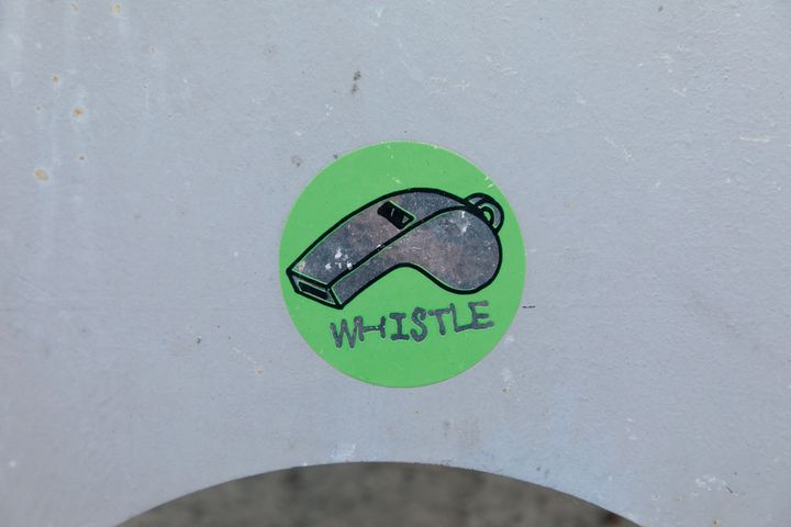 ホイッスルのマーク