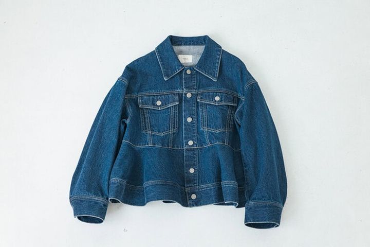 デニムジャケット¥49,500／ル フィル（ル フィル ニュウマン新宿）