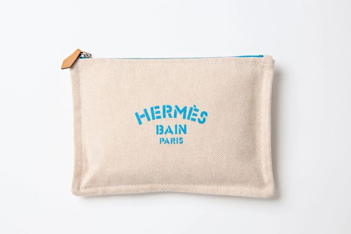 マキア 佐藤ありさ ポーチの中身 エルメス トラベルポーチ