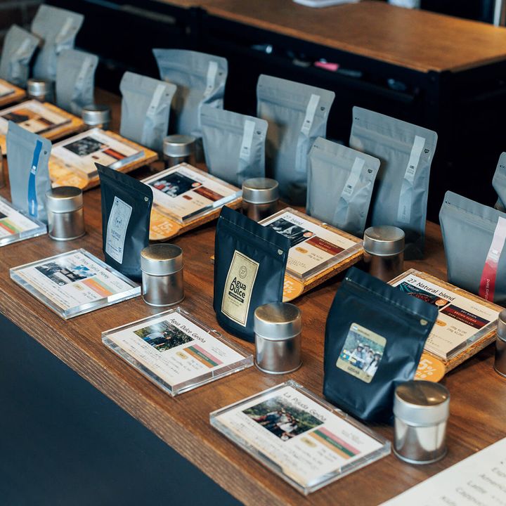 神奈川〈27コーヒーロースターズ 鎌倉〉店内