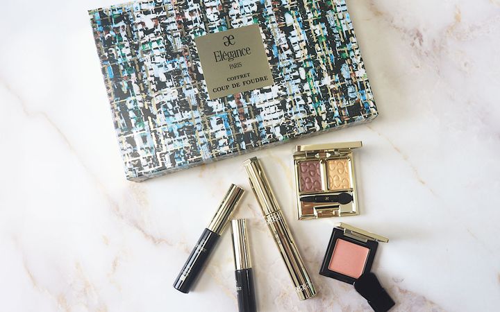 エレガンスの2025年クリスマスコフレをパーソナルカラー別に全色レビュー！