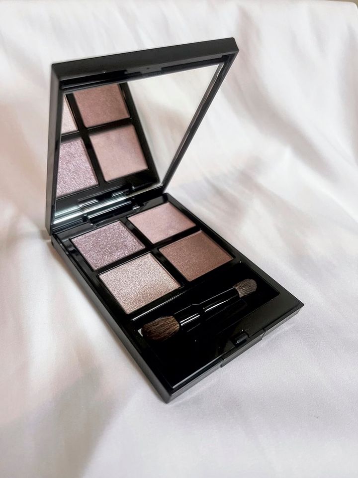 アディクションのザ アイシャドウ パレット