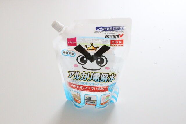 ダイソー アルカリ電解水クリーナー 詰め替え落ち落ちV 500ml パッケージ