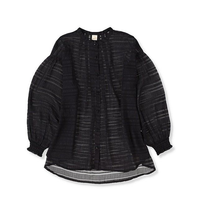 しまむらのシアーシャツ