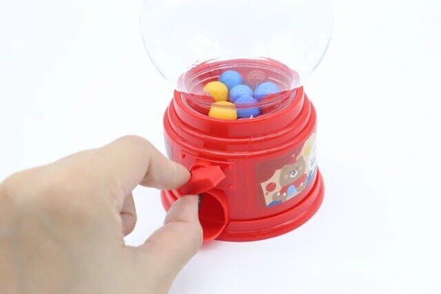 ダイソーのレトロなカプセルトイ