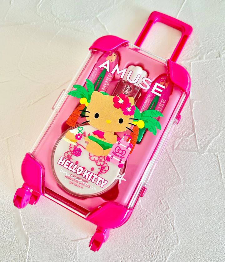 マキア サンリオコラボコスメ AMUSE（アミューズ）メイクアップミニキャリーセット