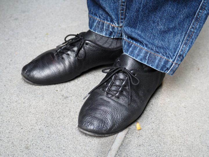 レースアップシューズ
