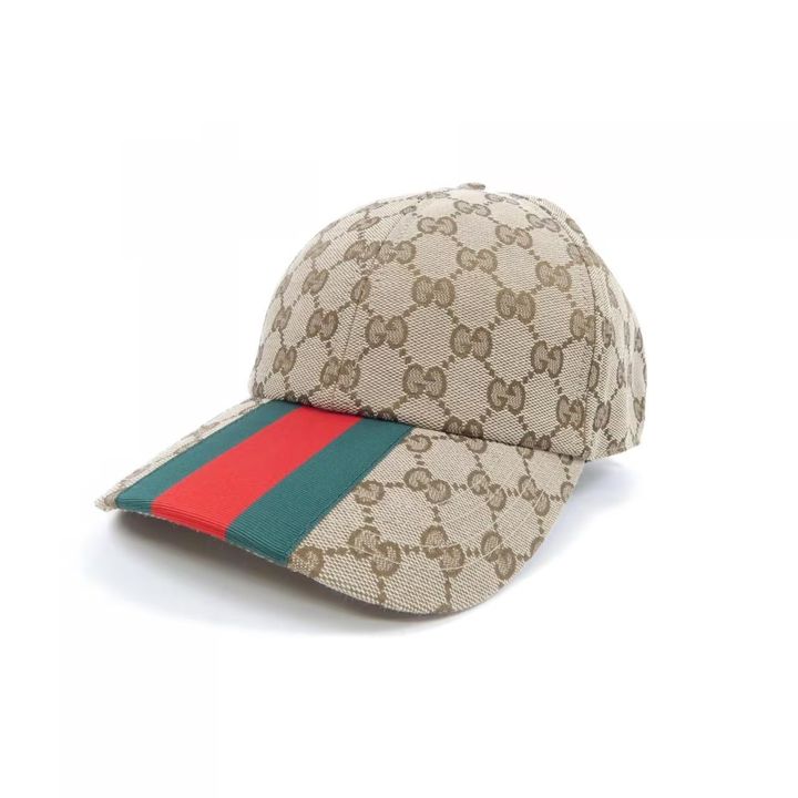 グッチのキャップ