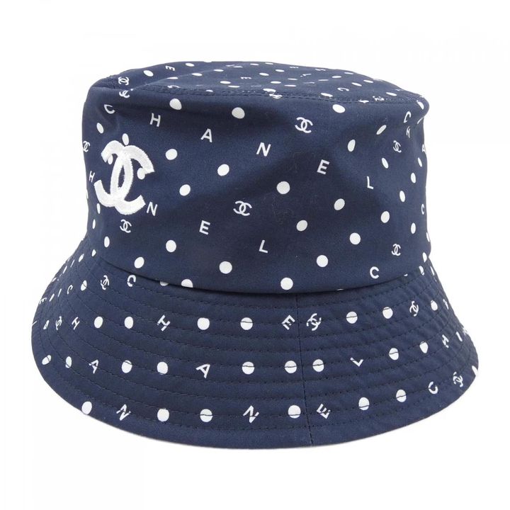シャネルのハット
