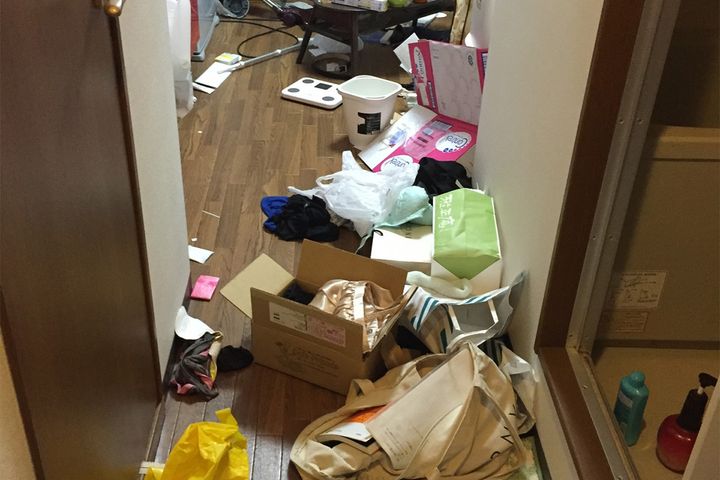 ゴチャゴチャ部屋……駄目かもしれん