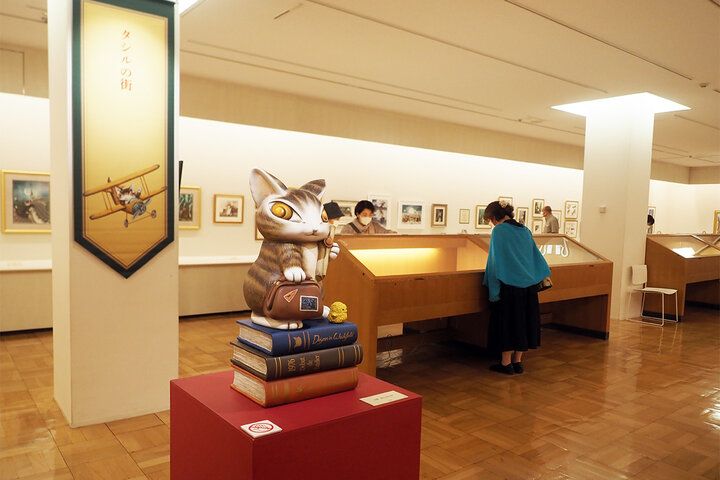 三嶋大社すぐ。無料開放の日本庭園や三島梅花藻も楽しめる「佐野美術館」で水辺の癒やしさんぽ