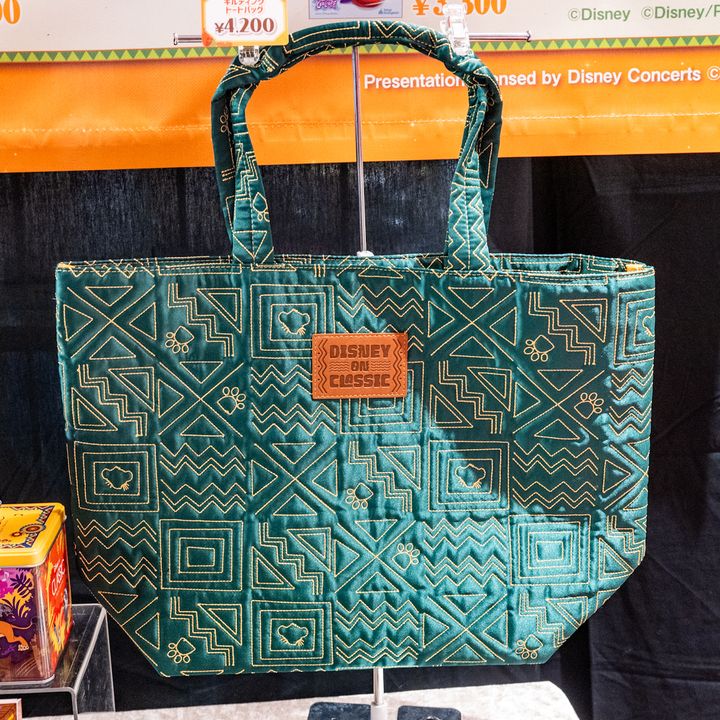 キルティングトートバッグ