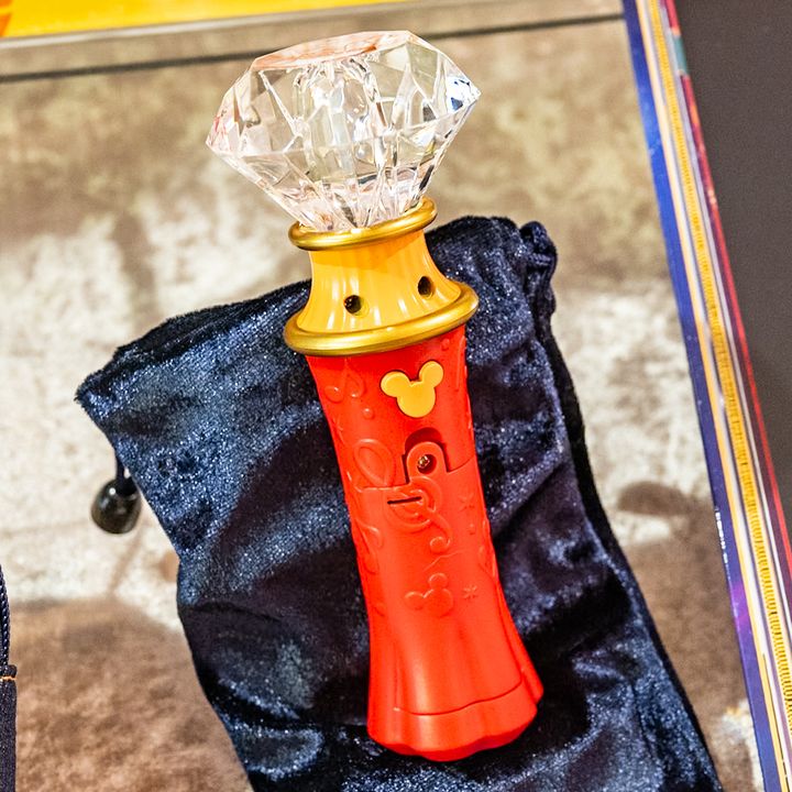 ファンシーカラー★ダイヤモンド・ライト