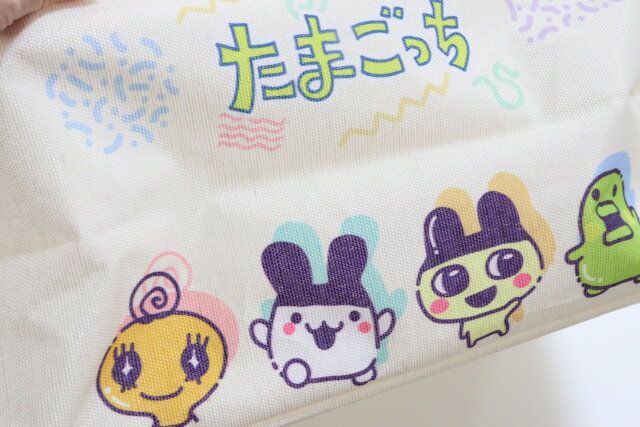 ダイソー たまごっち 布収納（スクエアL） デザイン