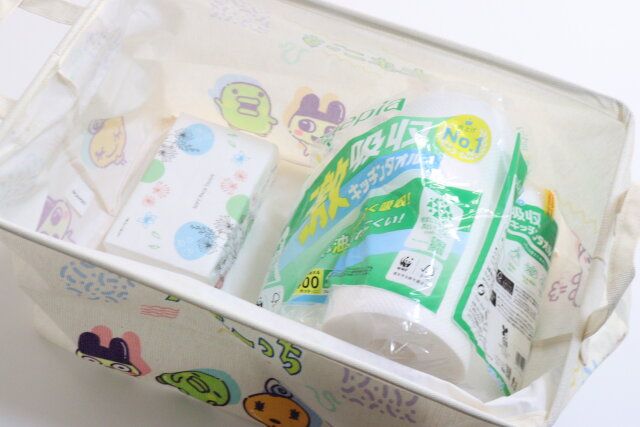 ダイソー たまごっち 布収納（スクエアL） サイズ感