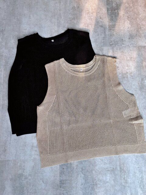 coca クロスチェーン・ニットジレ BLACK BEIGE