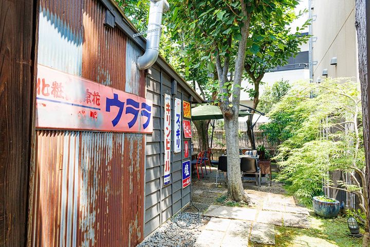 ウララの縁側を抜けた先