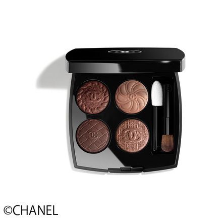 シャネル レ キャトル オンブル ブトン