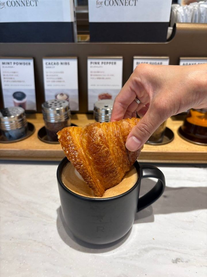 クラシック ダブル トール ラテ×コルネッティ