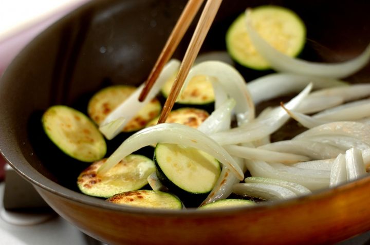 鶏むね肉のカレークリーム煮の作り方1