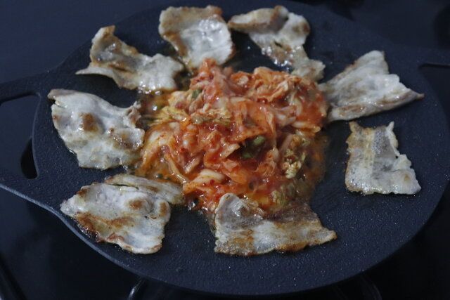 ダイソーのキャンプマルチグリドル（20cm）で料理