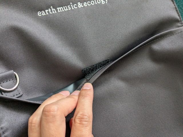 earthmusicイベントトートバッグ外ポケット