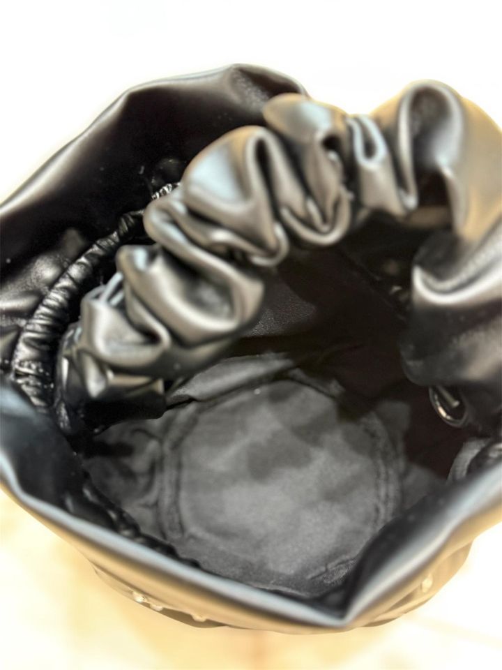 画像: 中は……