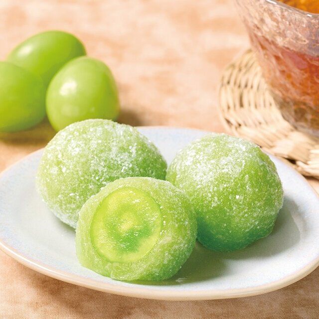 シャトレーゼ 山梨県産シャインマスカットのぶどう餅3個入