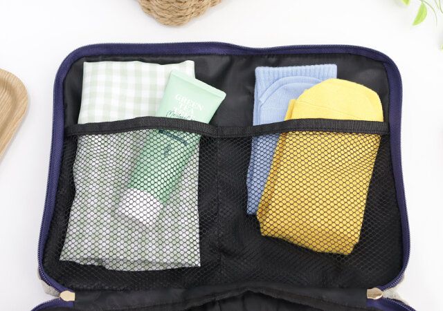 ディズニーパジャマパーティー圧縮収納ポーチメッシュポケット