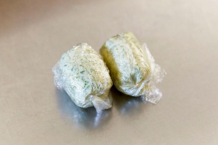 バターを仕込む