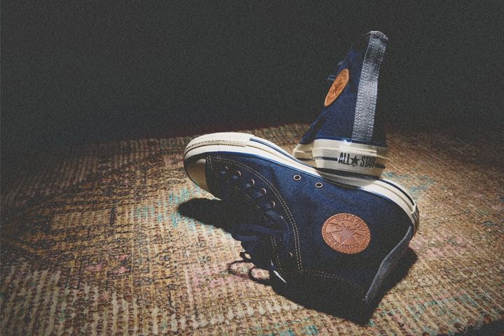 CONVERSEらしいクラシックなテイストを落とし込んだ「ALL STAR AGED」シリーズ。今回、アメリカの老舗ウエスタンウエアブランドWranglerとのコラボレーションモデルが登場する。
