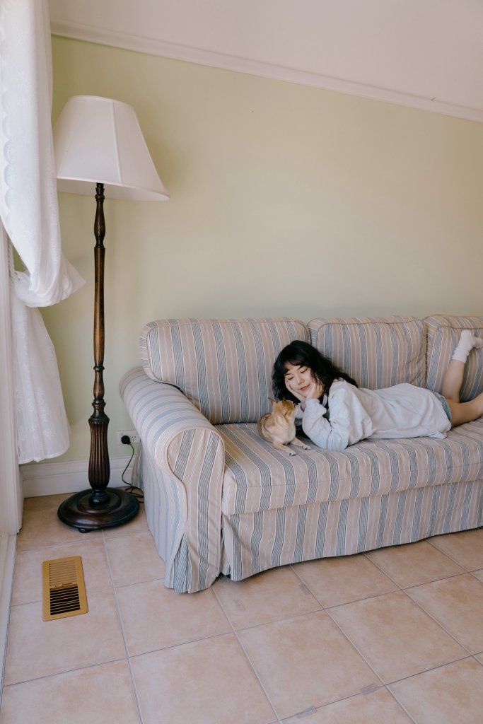 気になるオーストラリアの家探し事情。メルボルンのヴィンテージハウスで暮らす、長澤メイのお部屋とは？【FUDGE おしゃれな人のルームツアー vol.13】