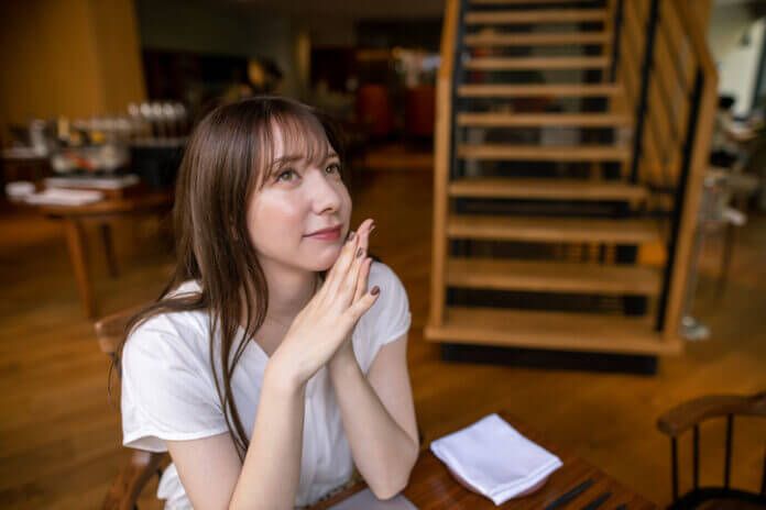 彼を振り向かせる3つの秘訣と効く“魔法の言葉”