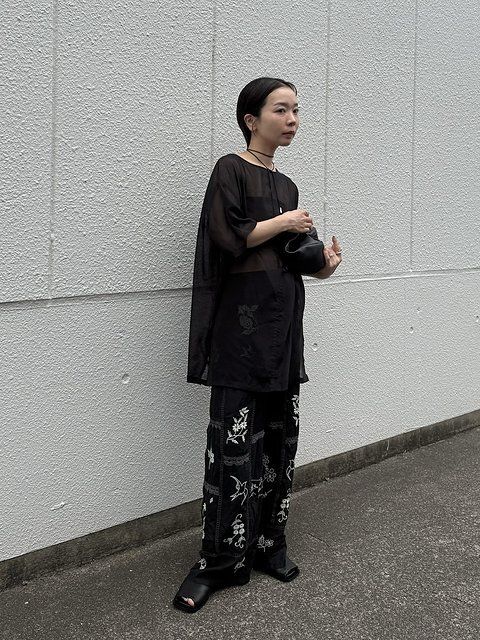 ブラックコーデ5