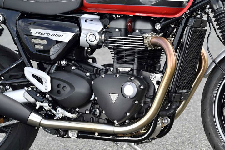 【Historic Bikes／トライアンフ スピードツイン】元MotoGPライダー中野真矢が本気でインプレ！