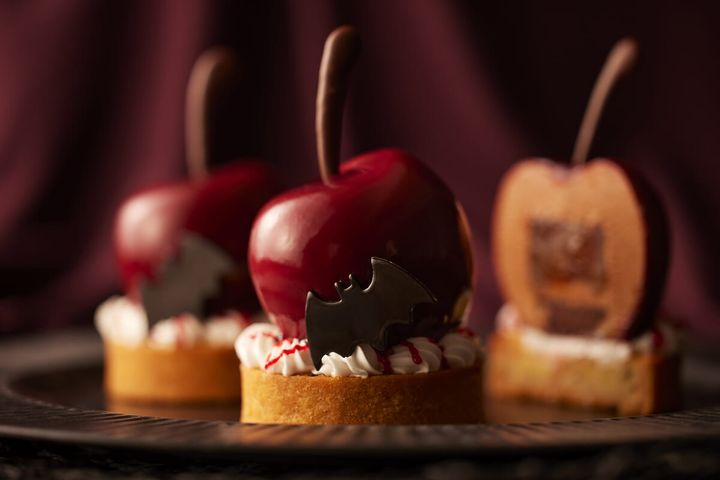 パティシエ特製ハロウィーンスイーツ付き宿泊プラン