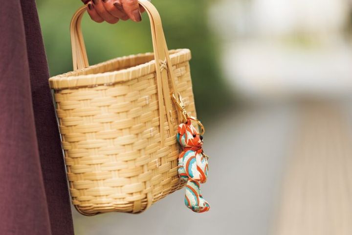 大分県の竹工芸作家・吉田草史さんの竹籠。