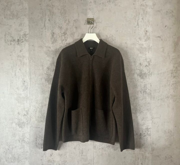 ニットフルジップジャケット￥8,990（ユニクロ：シー）