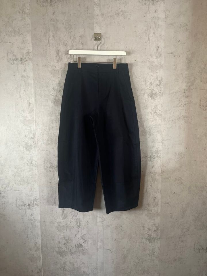 コットンカーブアンクルパンツ￥4,990（ユニクロ：シー）